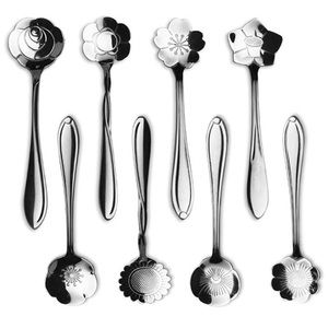 Set of flower teaspoons